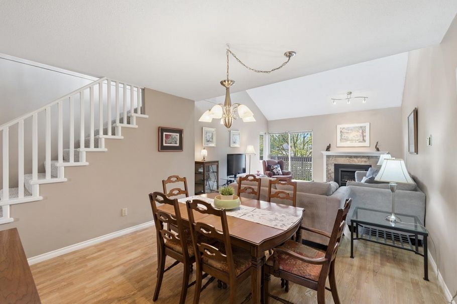 906 Roche Point Drive North Vancouver, BC - 12