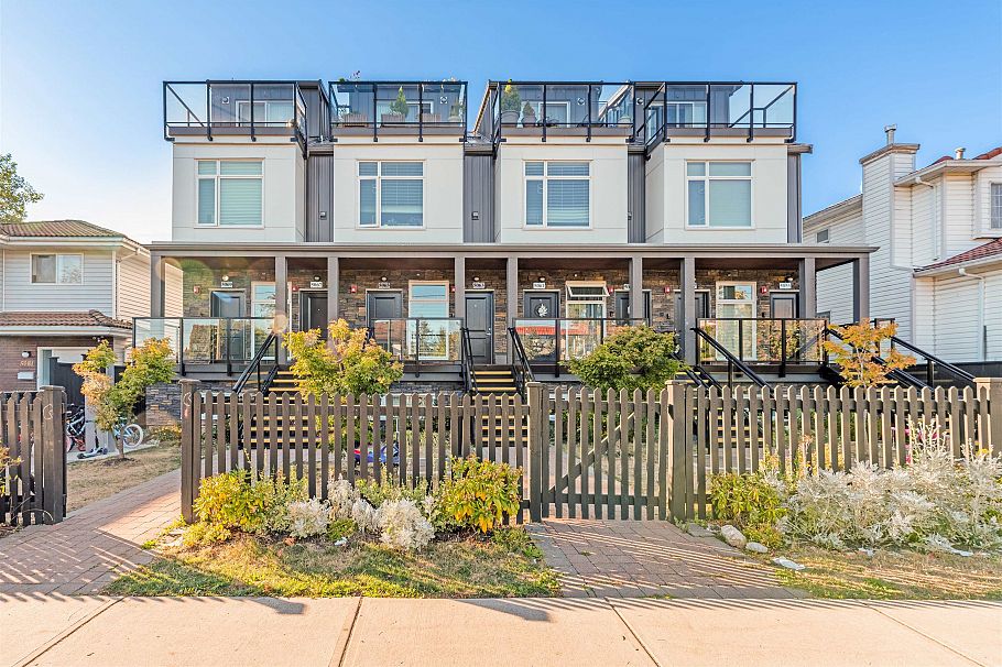 5069 Earles Street Vancouver, BC - 1