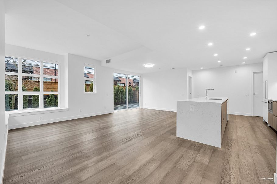 128 2060 Curling Road North Vancouver, BC - 7