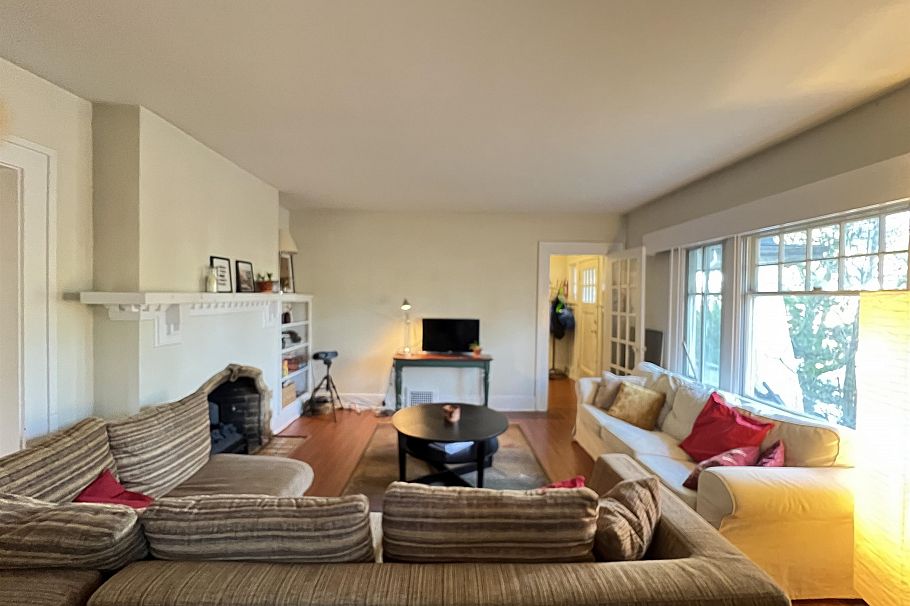 2080 W 33rd Avenue Vancouver, BC - 6