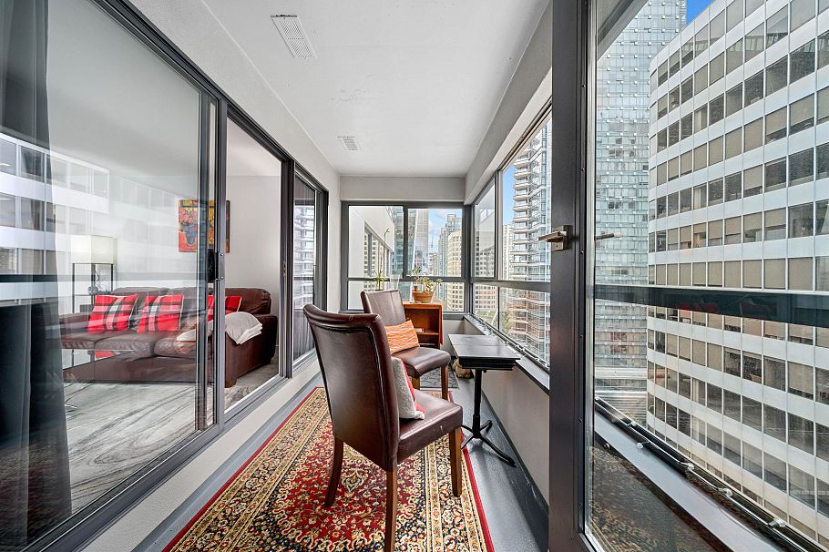 1403 1060 Alberni Street Vancouver, BC - 4