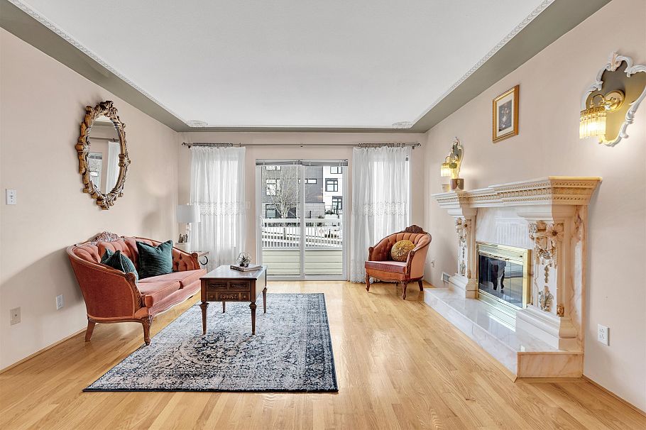 3240 Clive Avenue Vancouver, BC - 5