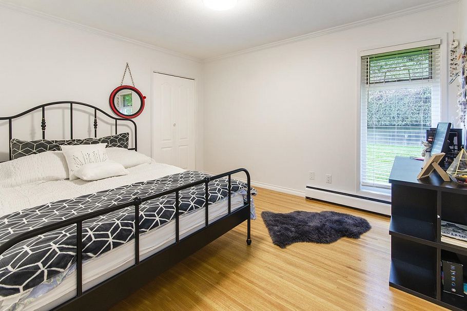 4540 Mountain Highway North Vancouver, BC - 22