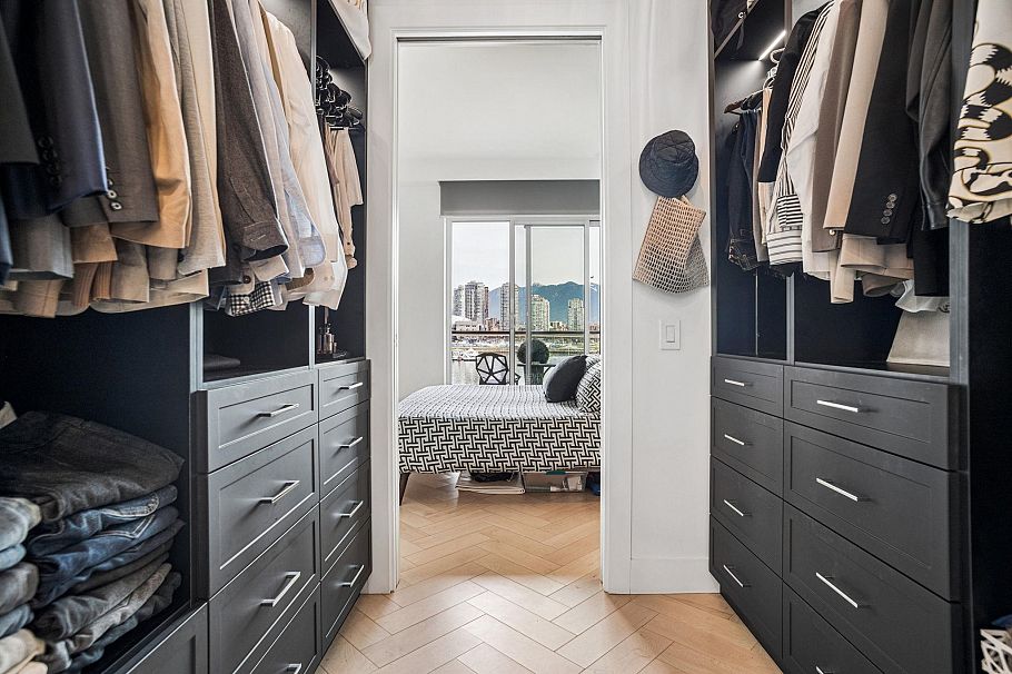 501 138 Athletes Way Vancouver, BC - 21