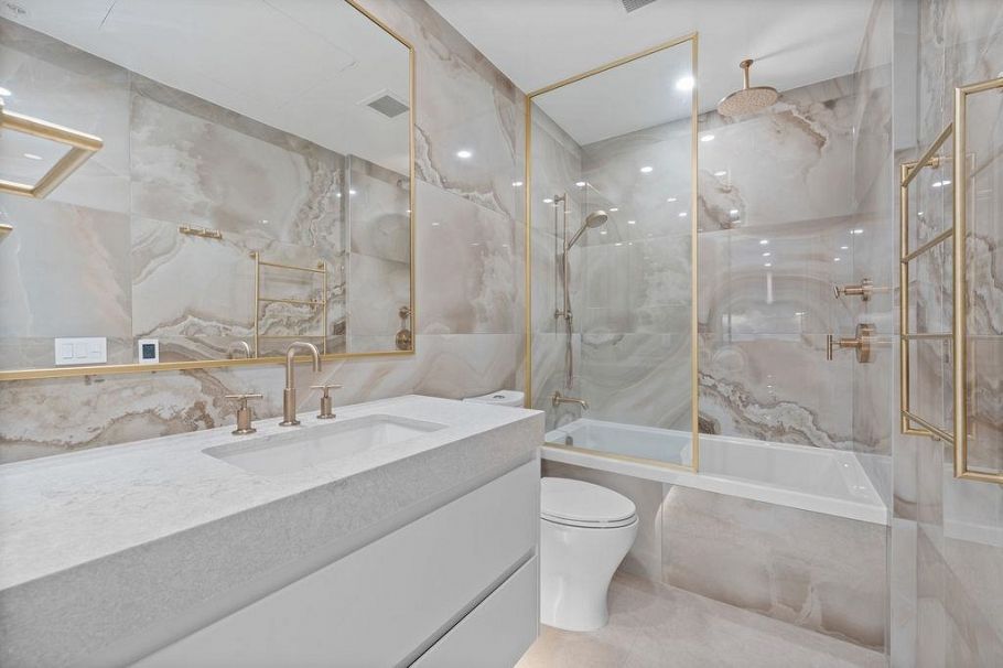 307 2096 W 47th Avenue Vancouver, BC - 13