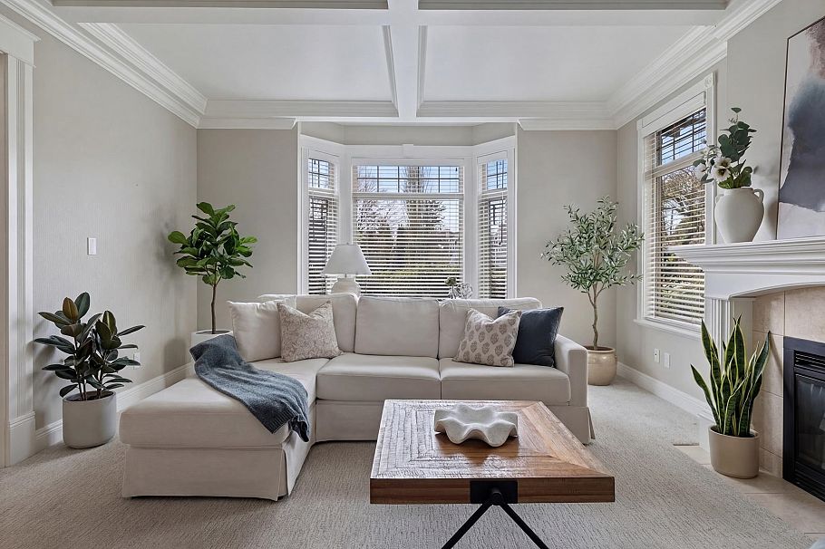 2752 Newmarket Drive North Vancouver, BC - 3