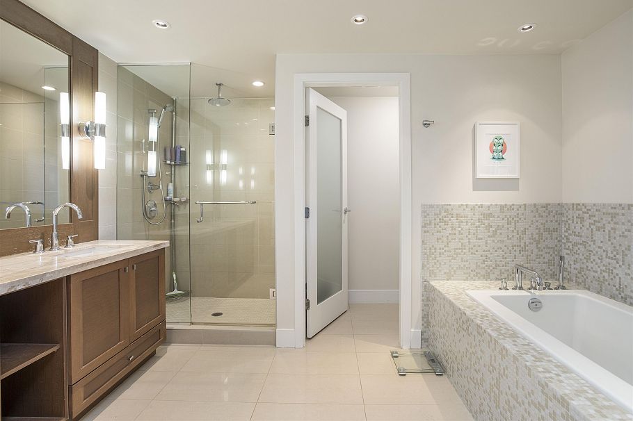 28 555 Raven Woods Drive North Vancouver, BC - 27