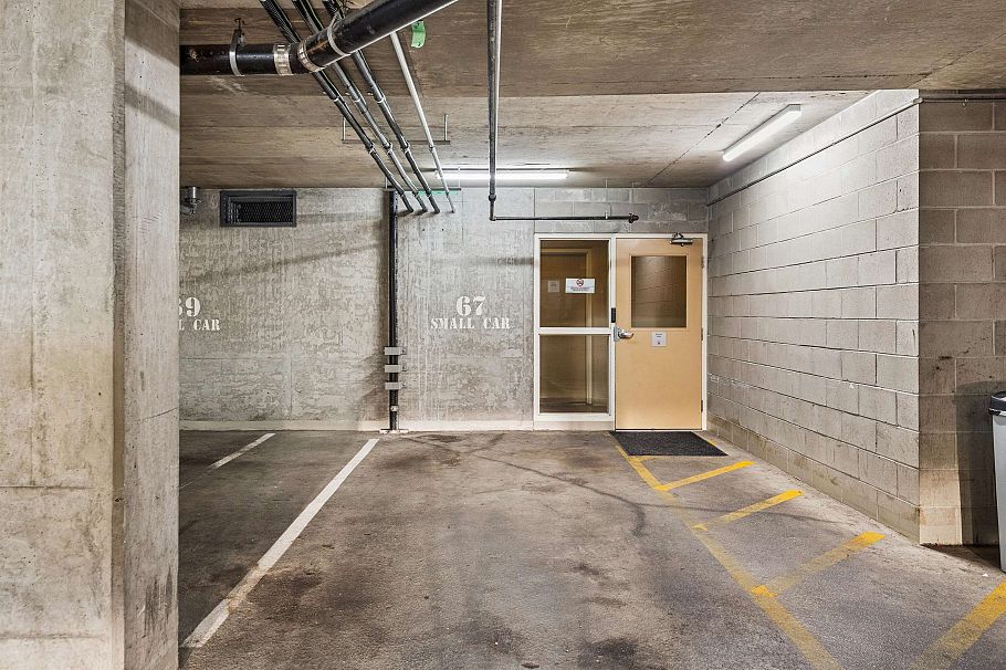 1209 3588 Crowley Drive Vancouver, BC - 19