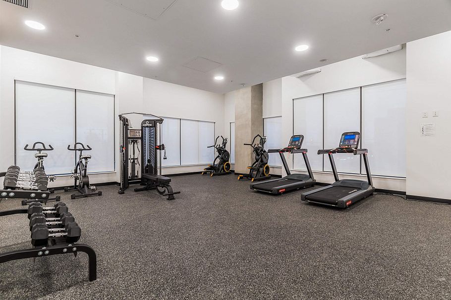 305 8138 Fraser Street Vancouver, BC - 19