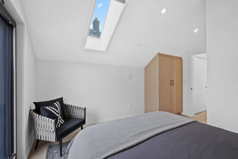 1331 Cotton Drive Vancouver, BC - 22