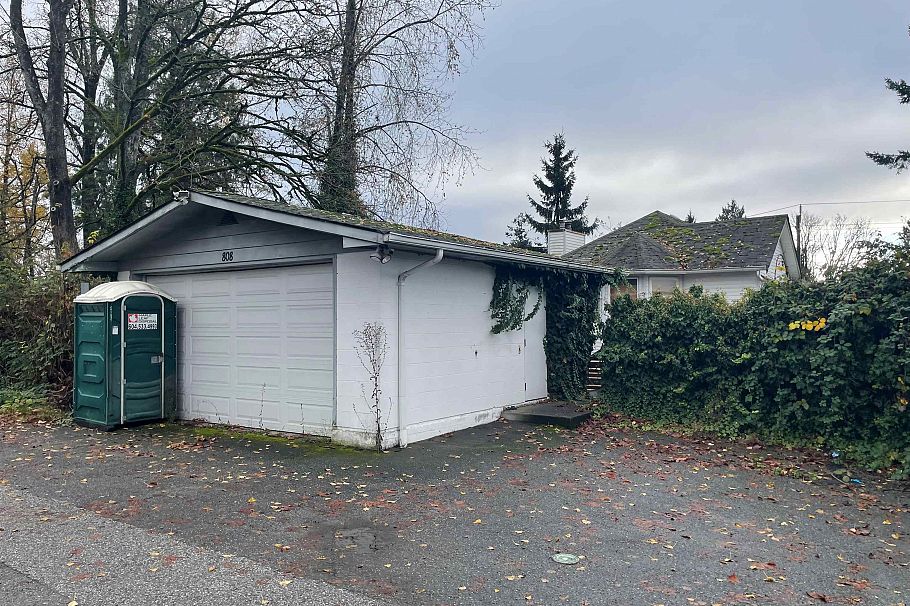 808 E 3rd Street North Vancouver, BC - 6