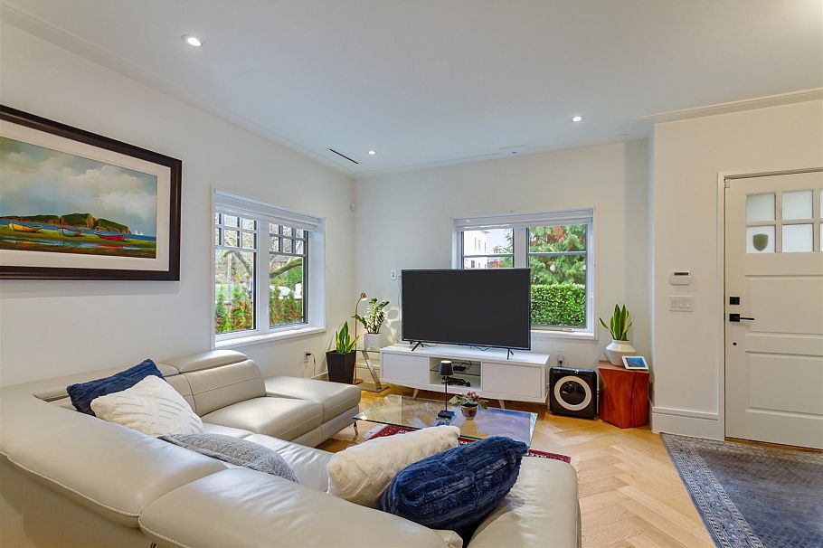 B 7061 Cypress Street Vancouver, BC - 6