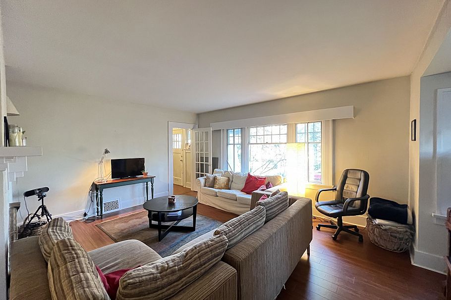 2080 W 33rd Avenue Vancouver, BC - 7