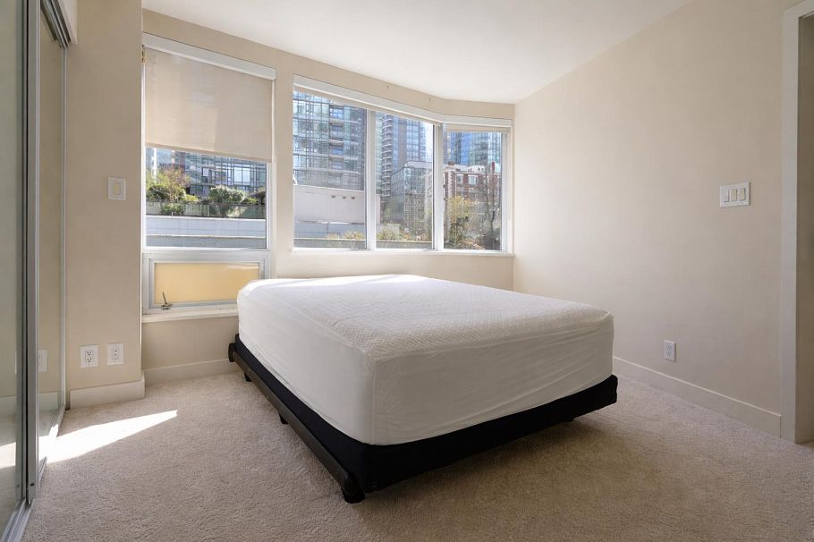 502 1277 Melville Street Vancouver, BC - 16