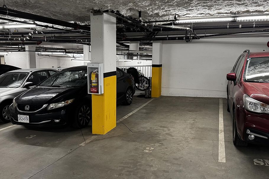 PH-8 1689 13th Avenue Vancouver, BC - 33