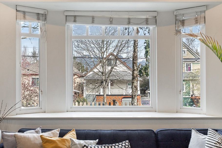 1938 Adanac Street Vancouver, BC - 27