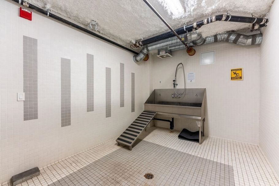 3 2651 Library Lane North Vancouver, BC - 28