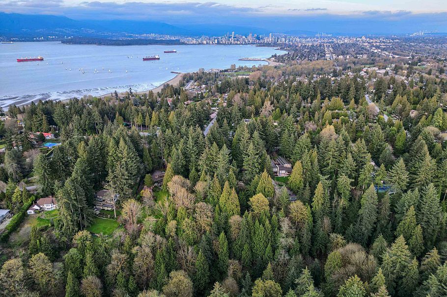 1825 Drummond Drive Vancouver, BC - 7