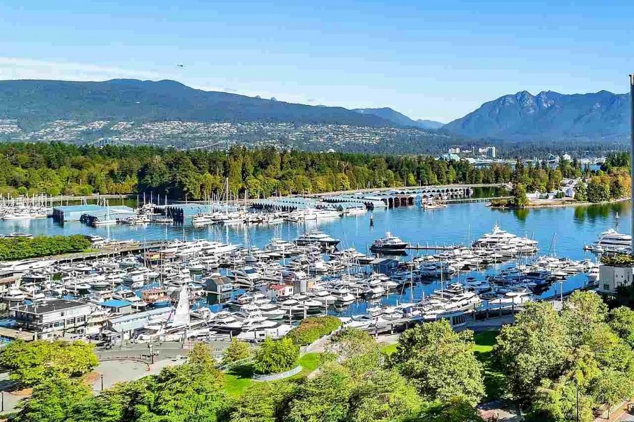 502 1277 Melville Street Vancouver, BC - 2