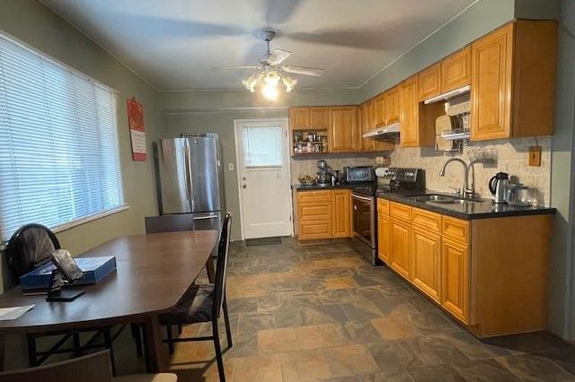 6341 Beatrice Street Vancouver, BC - 4