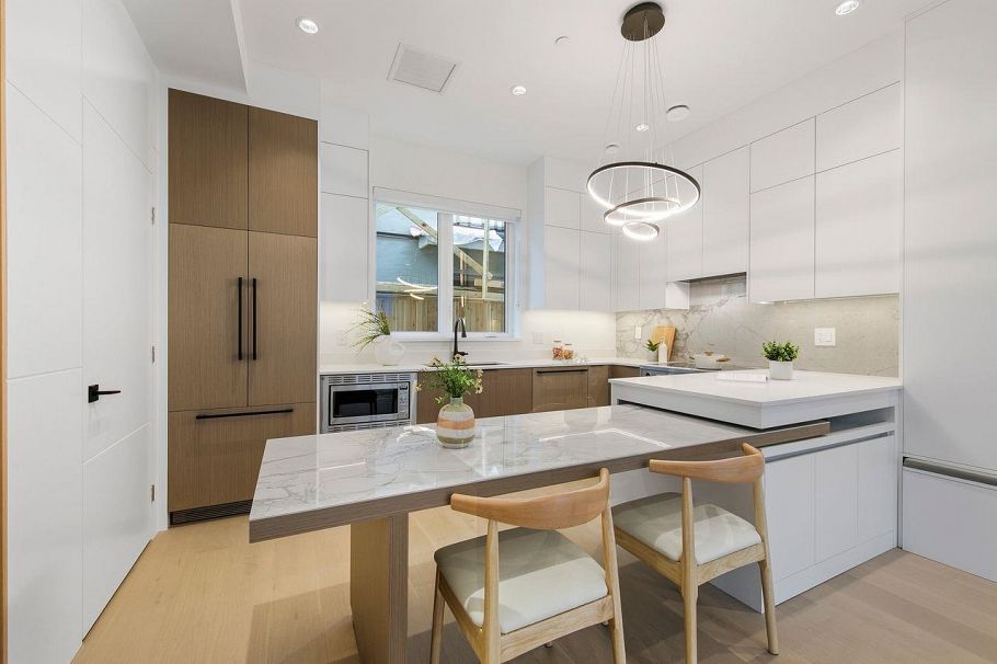 4021 West 18th Avenue Vancouver, BC - 8