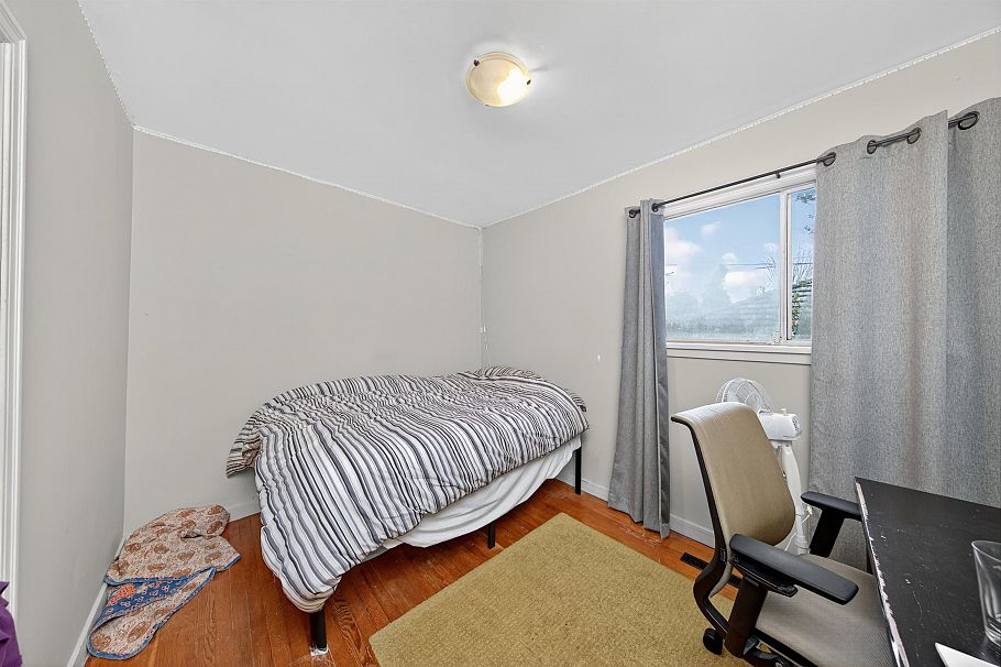 5765 Quebec Street Vancouver, BC - 8