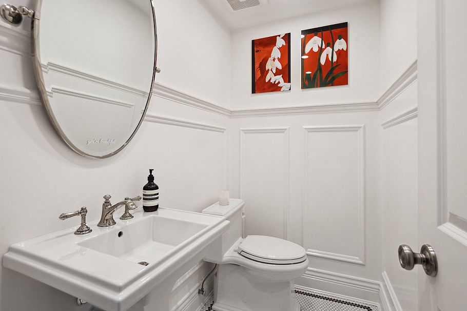 1749 W 38th Avenue Vancouver, BC - 16