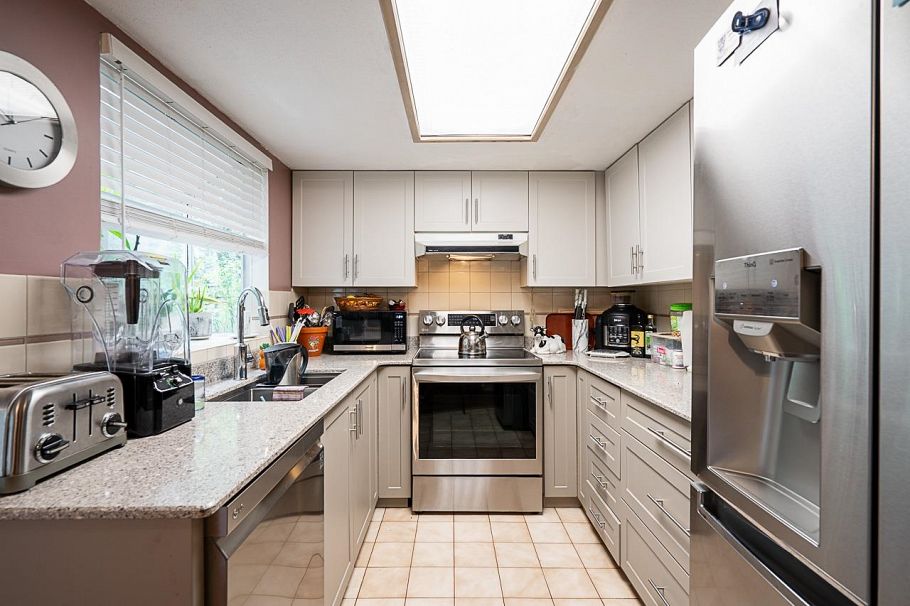 2952 Mt Seymour Parkway Vancouver, BC - 17