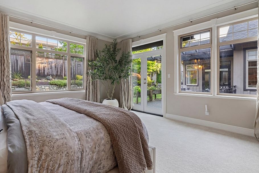 2752 Newmarket Drive North Vancouver, BC - 13