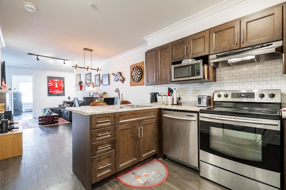 307 3939 Hastings Street Burnaby, BC - 10