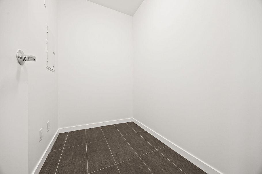 308 2528 Maple Street Vancouver, BC - 21