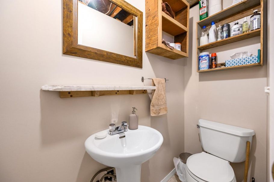 3050 E 21st Avenue Vancouver, BC - 20