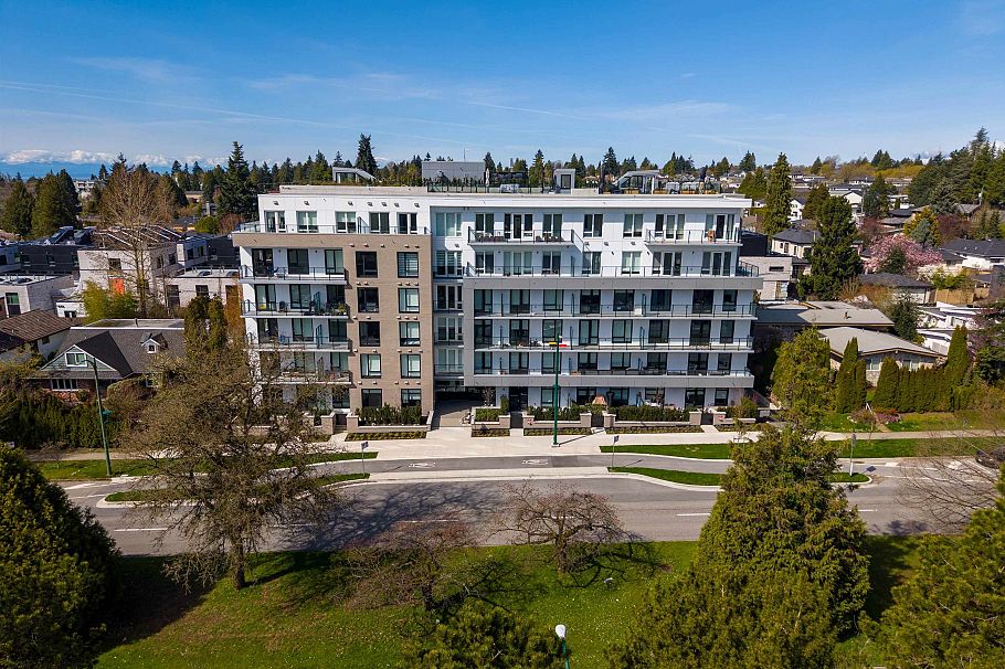105 6859 Cambie Street Vancouver, BC - 1