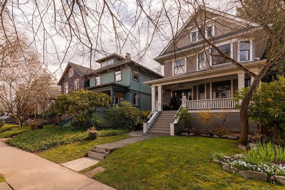 1924 Parker Street Vancouver, BC - 2