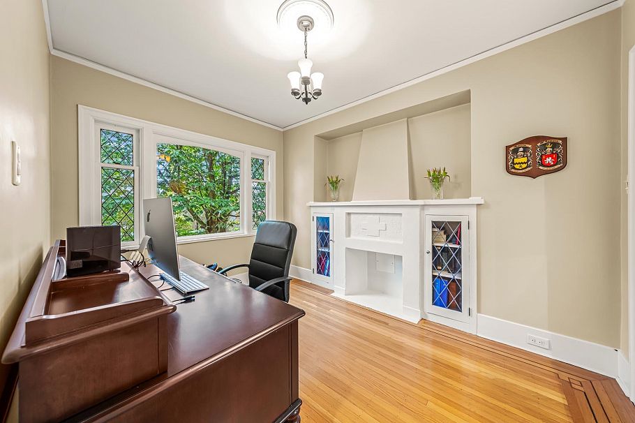 5790 Alma Street Vancouver, BC - 9