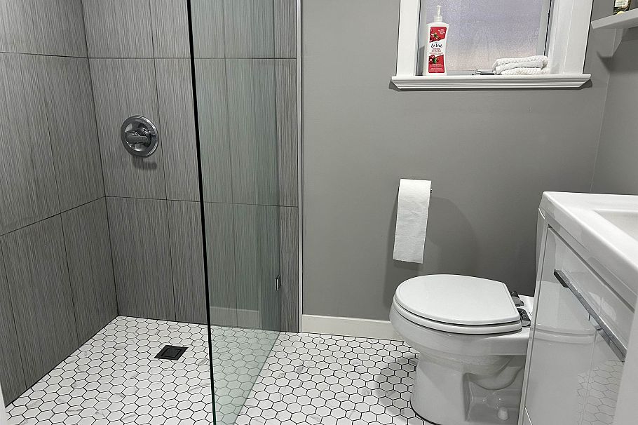 846 E 23rd Avenue Vancouver, BC - 28