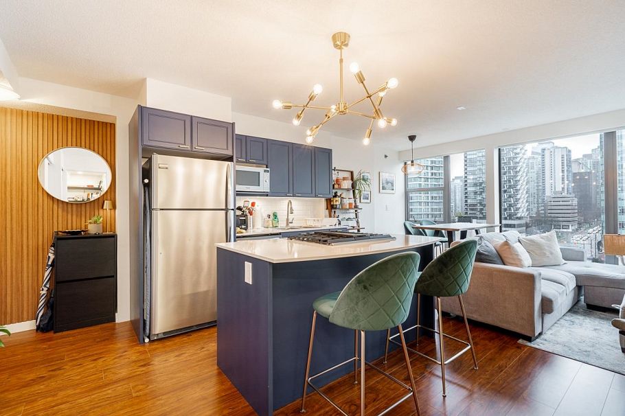 1008 1723 Alberni Street Vancouver, BC - 3