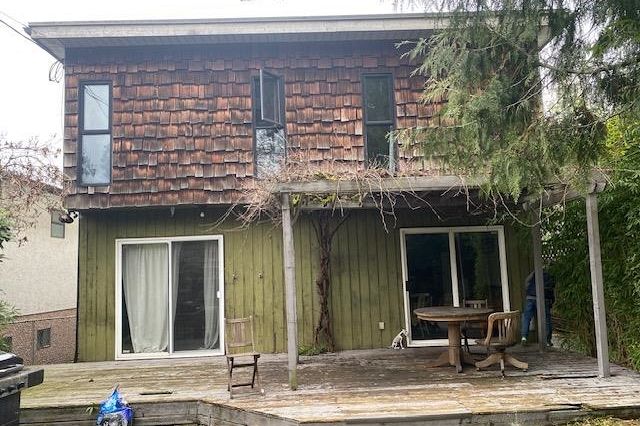 2520 E 24 Avenue Vancouver, BC - 19