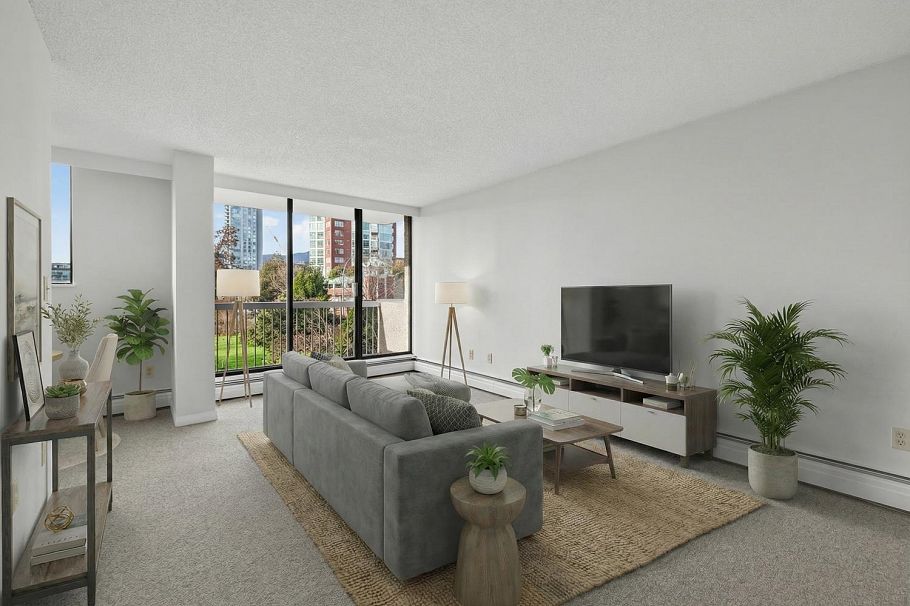 203 145 St. Georges Avenue North Vancouver, BC - 2