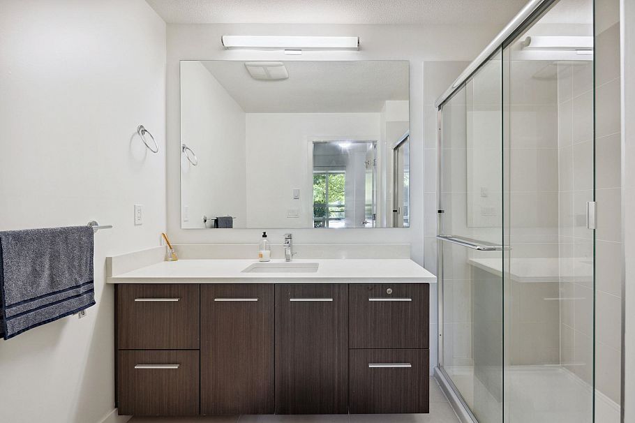 102 6033 Gray Avenue Vancouver, BC - 8