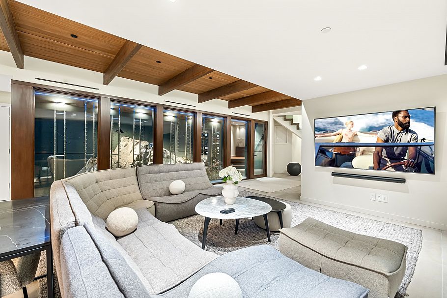 1840 Naomi Place North Vancouver, BC - 36