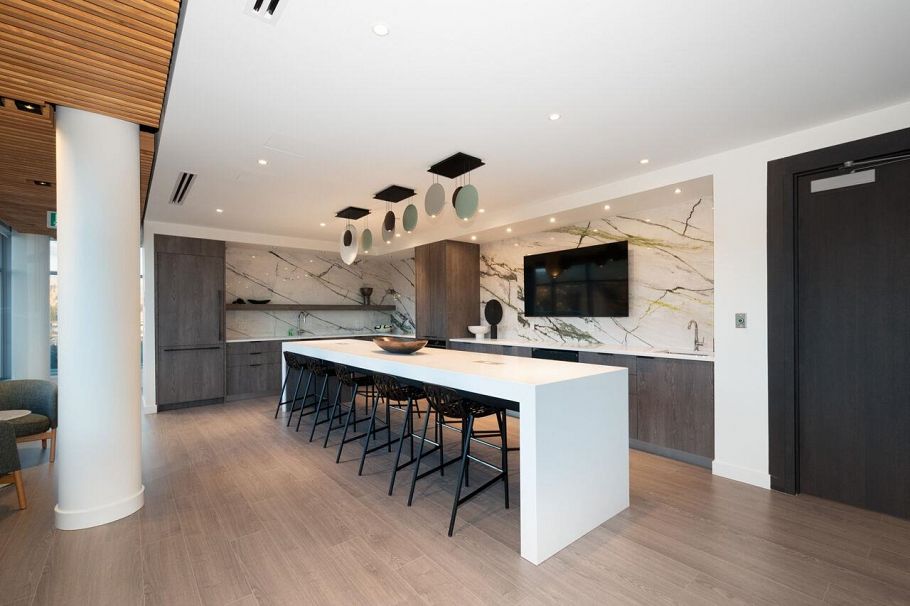 520 755 Harbourside Drive North Vancouver, BC - 34