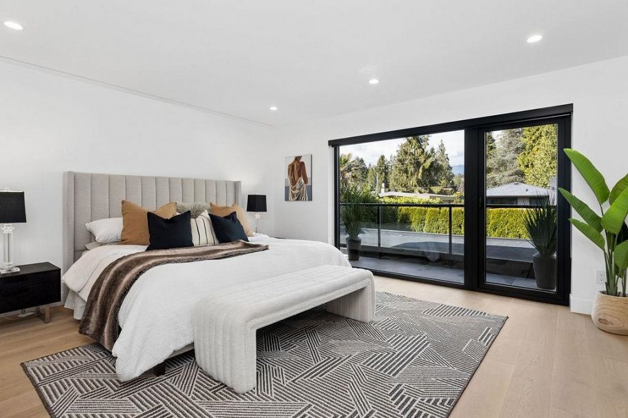 1200 Bedford Court North Vancouver, BC - 23