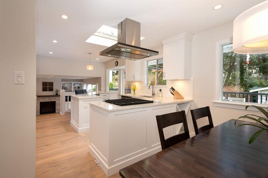 1716 Cascade Court North Vancouver, BC - 10