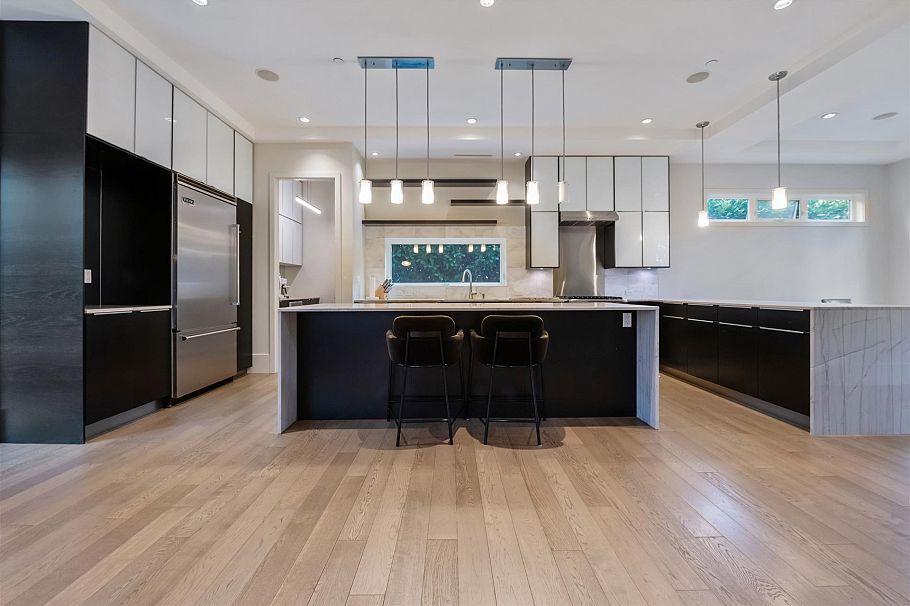 6109 Highbury Street Vancouver, BC - 6