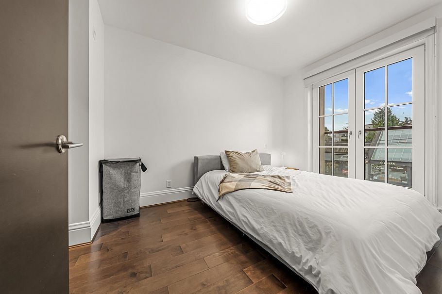 205 2035 W 4th Avenue Vancouver, BC - 11