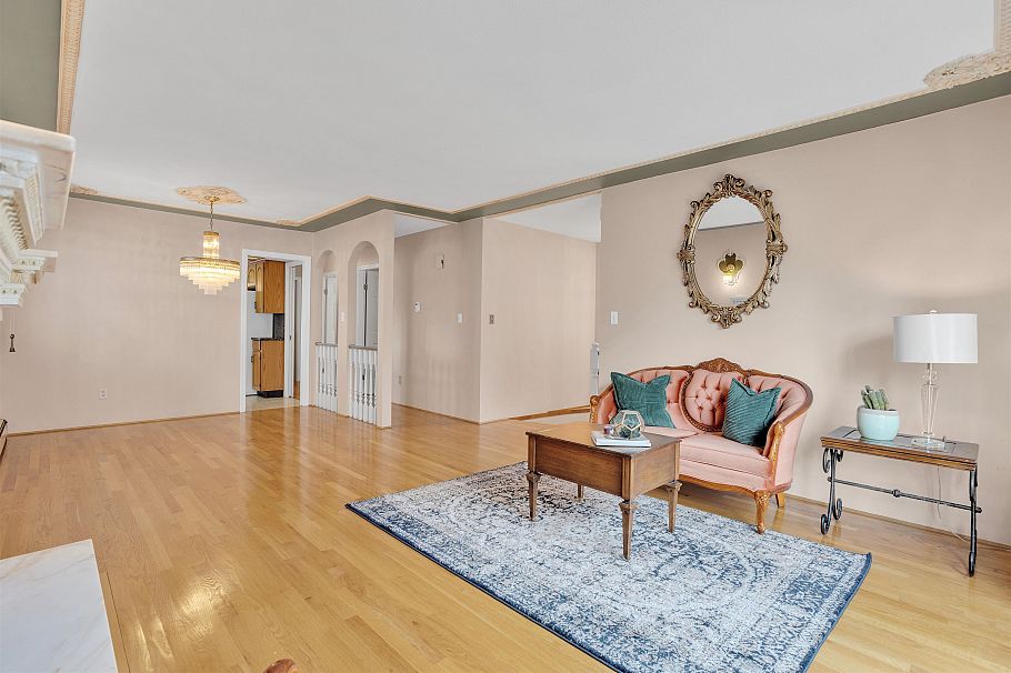 3240 Clive Avenue Vancouver, BC - 10