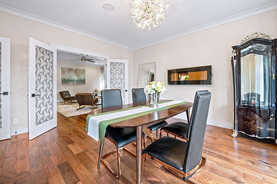 839 W 20th Street North Vancouver, BC - 9