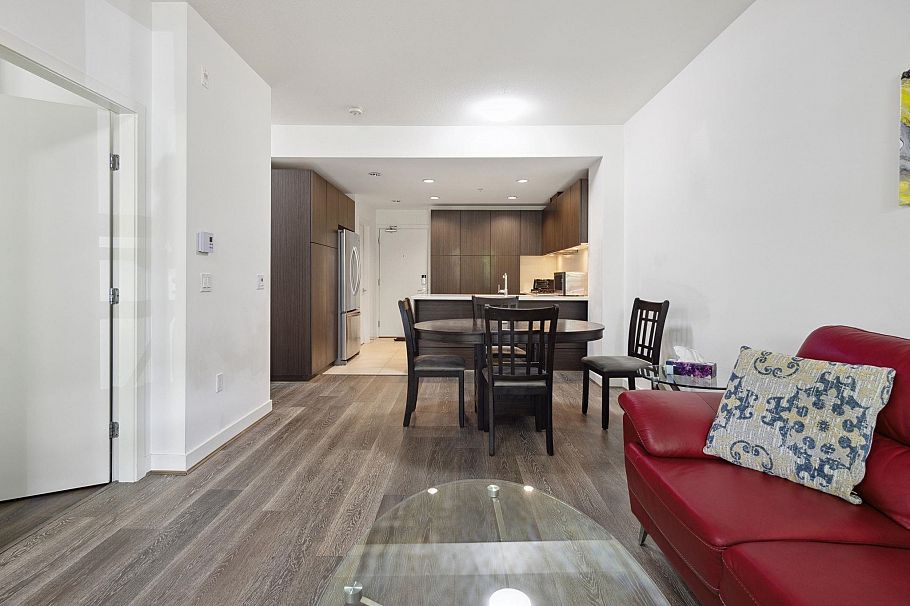 102 6033 Gray Avenue Vancouver, BC - 15