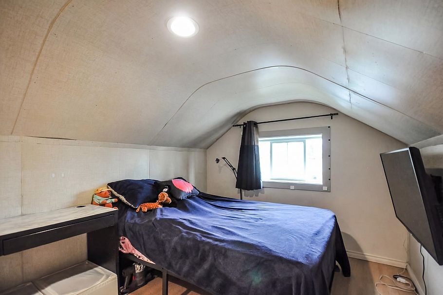 3156 Adanac Street Vancouver, BC - 15